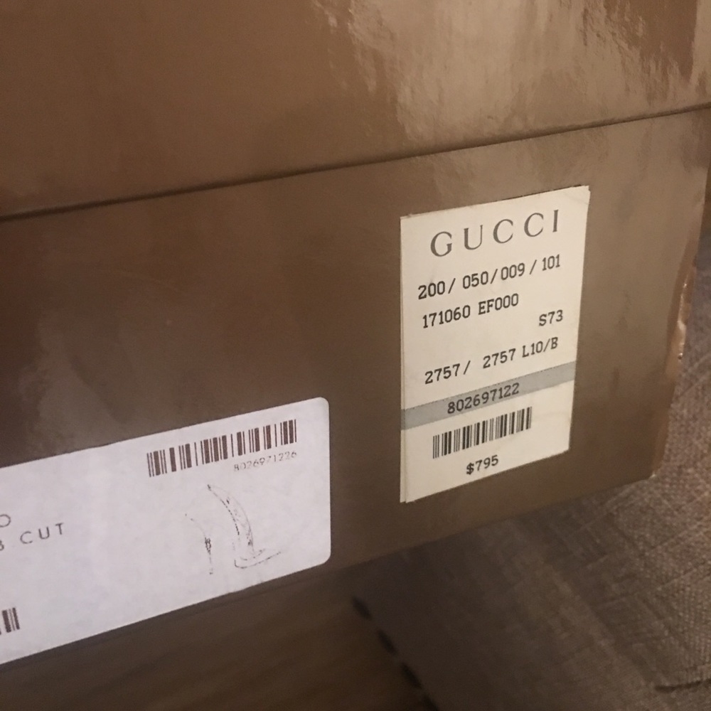 Gorgeous Gucci Python heels! - Picture 7 of 7